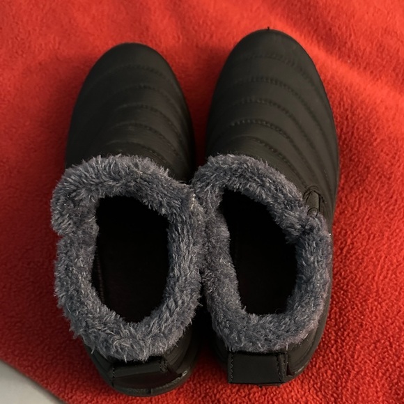 Black Fleece Lined Ankle Boots - Picture 5 of 5